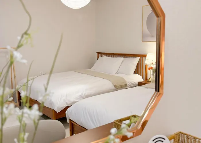 Open Sale # 7min Walk To Seongsu Station # Yeonmujang-gil # Lux 3br 4beds # Ttukseom Hangang Outdoor Swimmimg Pool #lotte World Tower #gangnam #coex #kspo Seoul