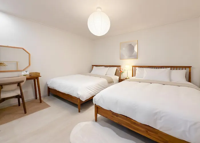 Open Sale # 7min Walk To Seongsu Station # Yeonmujang-gil # Lux 3br 4beds # Ttukseom Hangang Outdoor Swimmimg Pool #lotte World Tower #gangnam #coex #kspo Apartment Seoul