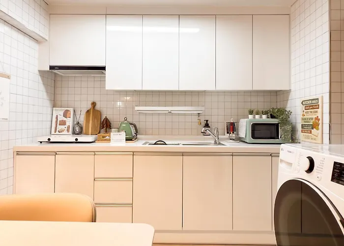 Open Sale # 7min Walk To Seongsu Station # Yeonmujang-gil # Lux 3br 4beds # Ttukseom Hangang Outdoor Swimmimg Pool #lotte World Tower #gangnam #coex #kspo
