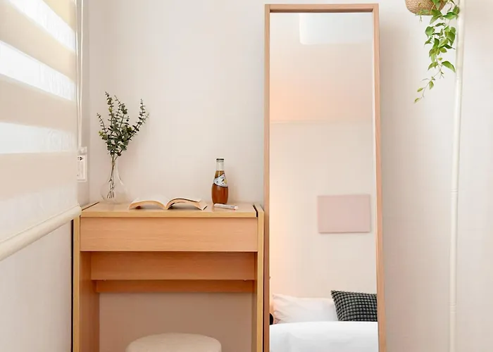 Open Sale # 7min Walk To Seongsu Station # Yeonmujang-gil # Lux 3br 4beds # Ttukseom Hangang Outdoor Swimmimg Pool #lotte World Tower #gangnam #coex #kspo