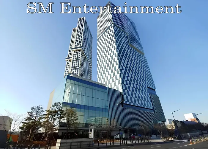 Open Sale # 7min Walk To Seongsu Station # Yeonmujang-gil # Lux 3br 4beds # Ttukseom Hangang Outdoor Swimmimg Pool #lotte World Tower #gangnam #coex #kspo Apartment