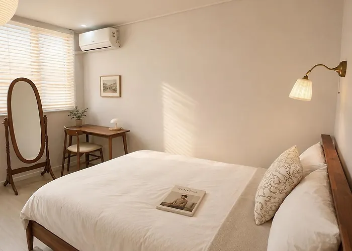 Open Sale # 7min Walk To Seongsu Station # Yeonmujang-gil # Lux 3br 4beds # Ttukseom Hangang Outdoor Swimmimg Pool #lotte World Tower #gangnam #coex #kspo * Seoul