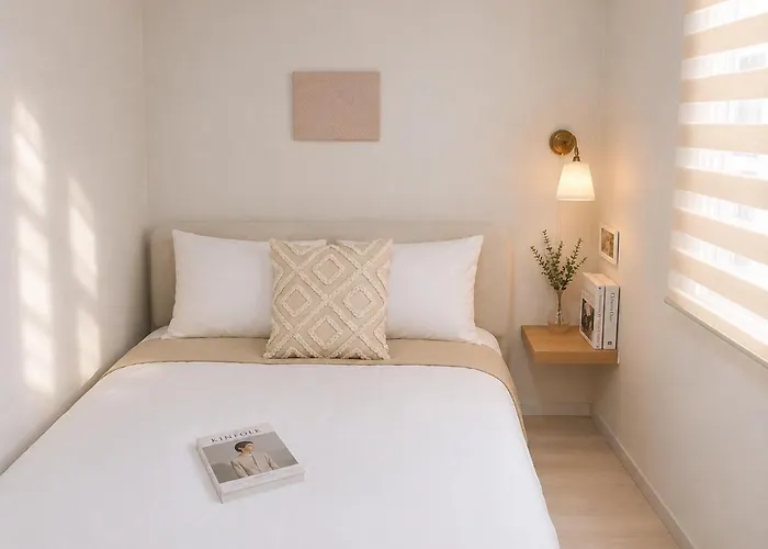 Open Sale # 7min Walk To Seongsu Station # Yeonmujang-gil # Lux 3br 4beds # Ttukseom Hangang Outdoor Swimmimg Pool #lotte World Tower #gangnam #coex #kspo *